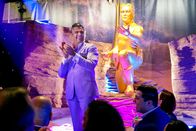 Jane the Virgin – Jaime Camil (Rogelio de la Vega).