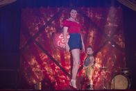 American Horror Story – Stehen das letzte Mal auf der Bühne: Eve (Erika Ervin, l.) und Toulouse (Drew Rin Varick, r.) ...