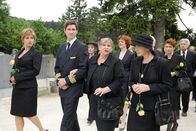 Seine Mutter und ich – (v.li.) Muriel Baumeister (Marie), Andreas Kiendl (Hubert), Marianne Mendt (Leopoldine), Christine Ostermayer (Frau Morawa).