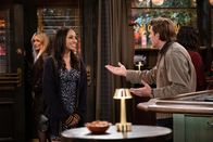 How I Met Your Father – (v.l.n.r.) Sophie (Hilary Duff); Parker (Meaghan Rath); Jesse (Chris Lowell)