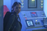 MacGyver – Riley Davis (Tristin Mays)