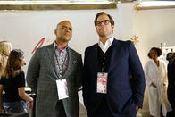 Bull – Bekommen die beiden mit, dass es hinter den Kulissen der Modenschau von Nella Wester brodelt? Chunk (Chris Jackson, l.) und Bull (Michael Weatherly, r.) auf der New York Fashion Week.