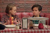Single Parents – L-R: Sophie Cooper (Marlow Barkley) and Graham D'Amato (Tyler Wladis)