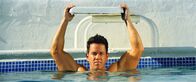 Pain & Gain – Daniel Lugo (Mark Wahlberg) ist leidenschaftlicher Bodybuilder, der Tag für Tag versucht, seinen Kunden einen perfekten Körper anzutrainieren. Eines Tages hat er die glorreiche Idee, einen seiner Kunden zu kidnappen, um ihn dazu zu bringen, ihm sein gesamtes Vermögen zu überschreiben. Ein Opfer ist schnell gefunden