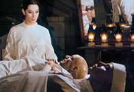 Lady Frankenstein – Lady Frankenstein (Rosalba Neri) ist eine gelehrige Schülerin und bastelt sich selbst einen Menschen, der den gewaltsamen Tod ihres Vaters rächen soll.