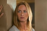Looper – Weil die Gefahr besteht, dass ihr Sohn der zukünftige berüchtigte "Regenmacher" ist, gerät Sara (Emily Blunt) zwischen alle Fronten ...