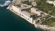 Lost Places – Besucher, die aus anderen Mittelmeerländern in Malta anreisten, saßen hier einst ihre Quarantäne ab, um die Ausbreitung ansteckender Krankheiten zu verhindern.