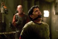 Hostel – In der Hand eiskalter Peiniger, die dafür bezahlt haben, um nichts ahnende Touristen abschlachten zu dürfen: Paxton (Jay Hernandez) ...