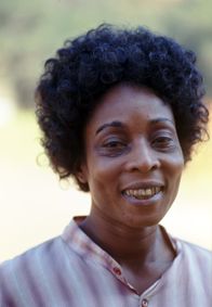 Roots – Bell (Madge Sinclair)