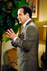 Monk – Tony Shalhoub (Adrian Monk).