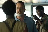 Captain Phillips – Captain Richard Phillips (Tom Hanks, M.) in einem spannenden Aktion-Drama