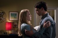 Final Destination 5 – Molly (Emma Bell, l.); Sam (Nicholas D'Agosto, r.)