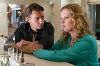 Meine Mutter ... – Toni (Diana Amft) und Rufus (Stephan Luca) versuchen Heidi zu helfen.