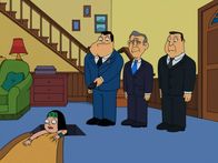 American Dad! – Hayley (l.), Stan (2.v.l.), George W. Bush (2.v.r.)