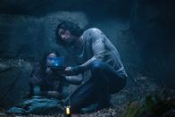 65 – Koa (Ariana Greenblatt), Mills (Adam Driver).