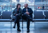 The Chelsea Detective – Eine wichtige Spur führt DS Layla Walsh (Vanessa Emme) und DI Max Arnold (Adrian Scarborough) zum Londoner Bahnhof St Pancras.