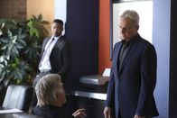Navy CIS – L-R: Henry Rogers (Bruce McGill) , Leroy Jethro Gibbs (Mark Harmon)