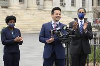 Bull – Freddy RODRIGUEZ, Donovan CHRISTIE JR