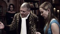 Alice - The Darkest Hour – v.li.: Mistress (Anouschka Renzi), The doctor (Claude-Oliver Rudolph), Alice (Carolina Hoffmann)