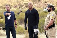 Navy CIS: L.A. – Versuchen einen Mordfall aufzudecken: Callen (Chris O'Donnell, l.) und Sam (LL Cool J, M.) ...