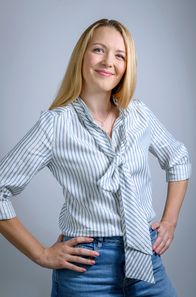 Sturm der Liebe – ARD PROGRAMMDIREKTION Sturm der Liebe - Katja Rosin Katja Rosin spielt Selina von Thalheim.