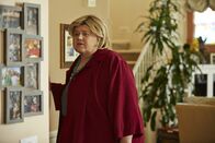 Baskets – BASKETS -- "Renoir" Episode 101 (Airs Thursday, January 21, 10:00 pm/ep) Pictured: Louie Anderson Christine Baskets. CR: Ben Cohen/FX
