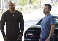 Navy CIS: L.A. – L-R: LL COOL J ss Special Agent Sam Hanna and Chris O'Donnell as Special Agent G. Callen.