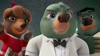 Maulwurf Moley – Der smarte Agent Moley macht ganz schön was her in seinem James Bond Outfit.