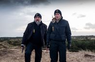 Der Dänemark-Krimi: Rauhnächte – Die Polizistin Ida Sörensen (Marlene Morreis) und ihr Vorgesetzter Magnus Vinter (Nicki von Tempelhoff) sind einem Serienmörder auf der Spur.