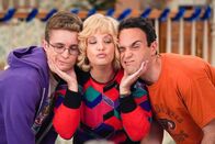 The Goldbergs – (v.li.): Sean Giambrone (Adam Goldberg), Wendi McLendon-Covey (Beverly Goldberg), Troy Gentile (Barry Goldberg).