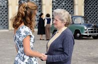 Agatha Christies Marple – Virginia (Charlotte Salt, l) und Miss Marple (Julia McKenzie)