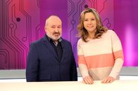 Planet Wissen – Moderatorin Andrea Grießmann mit Studiogast Andreas Reidl, Wirtschaftswissenschaftler und Mitbegründer der Webseite "grosseltern.de".