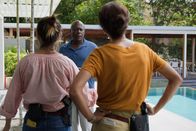 Deadly Tropics – (v.l.n.r.) Gaëlle Crivelli (Béatrice de la Boulaye); Étienne Marinier (Galiam Bruno Henry); Mélissa Sainte-Rose (Sonia Rolland)