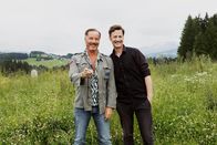 Forsthaus Rampensau Germany – John Friedmann (l.); Florian Simbeck (r.)