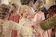 Heimatleuchten – Die Barocktanzgruppe Les Nobles reist in die Zeit Maria Theresias waehrend ServusTV's "Heimatleuchten - Frau Kaiserin und das Erbe der Habsburger"