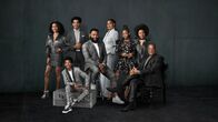 Black-ish – (v.li.): Zoey Johnson (Yara Shahidi), Jack Johnson (Miles Brown), Andre ‚Junior‘ Johnson jr. (Marcus Scribner), Andre ‚Dre‘ Johnson (Anthony Anderson), Rainbow ‚Bow‘ Johnson (Tracee Ellis Ross), Diane Johnson (Marsai Martin), Ruby (Jenifer Lewis), Pops (Laurence Fishburne).