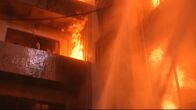 Libera me – Brand in einem Gebäude
