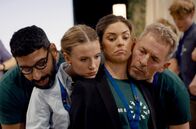 Die Beschwerde – Monas (Emma Sehested Høeg, Mi.) Team hat Schwierigkeiten, sich auf die Übungen zu konzentrieren. Alle warten darauf, zu erfahren, wer die anstehende Beförderung erhält.