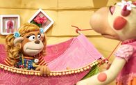 ABC Bär – "ABC Bär", Der ABC Bär und seine Tierfreunde reisen ab heute mit ihrem lustigen Baumhaus durch das Land, um ihre Zahl- und Buchstabenspiele aufzuführen und erleben dabei jede Menge spannender Geschichten.