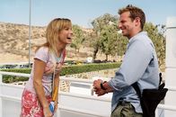 Verrückt nach Steve – Steve (Bradley Cooper) verdreht Mary (Sandra Bullock) regelrecht den Kopf. Daraufhin entschließt sich Mary, ihrem Herzen zu folgen und tut die verrücktesten Dinge.