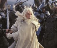 Der Herr der Ringe - Die Rückkehr des Königs – Die Schlacht um Mittelerde hat eben erst begonnen: Gandalf (Ian McKellen) versucht mit aller Kraft, die Truppen von Sauron zu stoppen ...