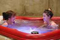 The Middle – Frankie (Patricia Heaton, l.); Sue (Eden Sher, r.)