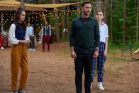 Legacies – (v.l.n.r.) Josie Saltzman (Kaylee Bryant); Alaric Saltzman (Matt Davis); Lizzie Saltzman (Jenny Boyd)