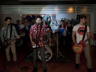 Schloss Einstein – "The Black Pony" rocken die Schule.
