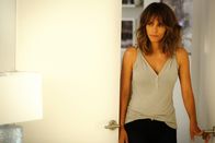 Extant – Für das Überleben der Menschheit muss nicht nur Molly (Halle Berry) einige wichtige Entscheidungen treffen ...