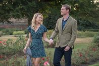 The Royals – Wird ihre Liebe halten, oder wird man ihnen Steine in den Weg legen? Kathryn (Christina Wolfe, l.) und Robert (Max Brown, r.) ...