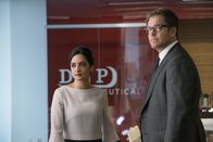 Bull – Arti Cander (Archie Punjabi, l.); Dr. Jason Bull (Michael Weatherly, r.)