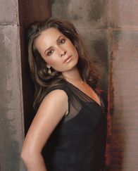 Charmed - Zauberhafte Hexen – Piper (Holly Marie Combs) ist mit einer besonderen Fähigkeit ausgestattet ...