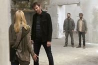 Homeland – Carrie Mathison (Claire Danes, l.); Yevgeny Gromov (Costa Ronin, r.)
