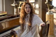 Winter's Tale – Beverly (Jessica Brown-Findlay) ist der Meinung, dass jeder Mensch mit einem ihm "innewohnenden Wunder" geboren wird. Doch kann sie davon den Kleinkriminellen Peter überzeugen?